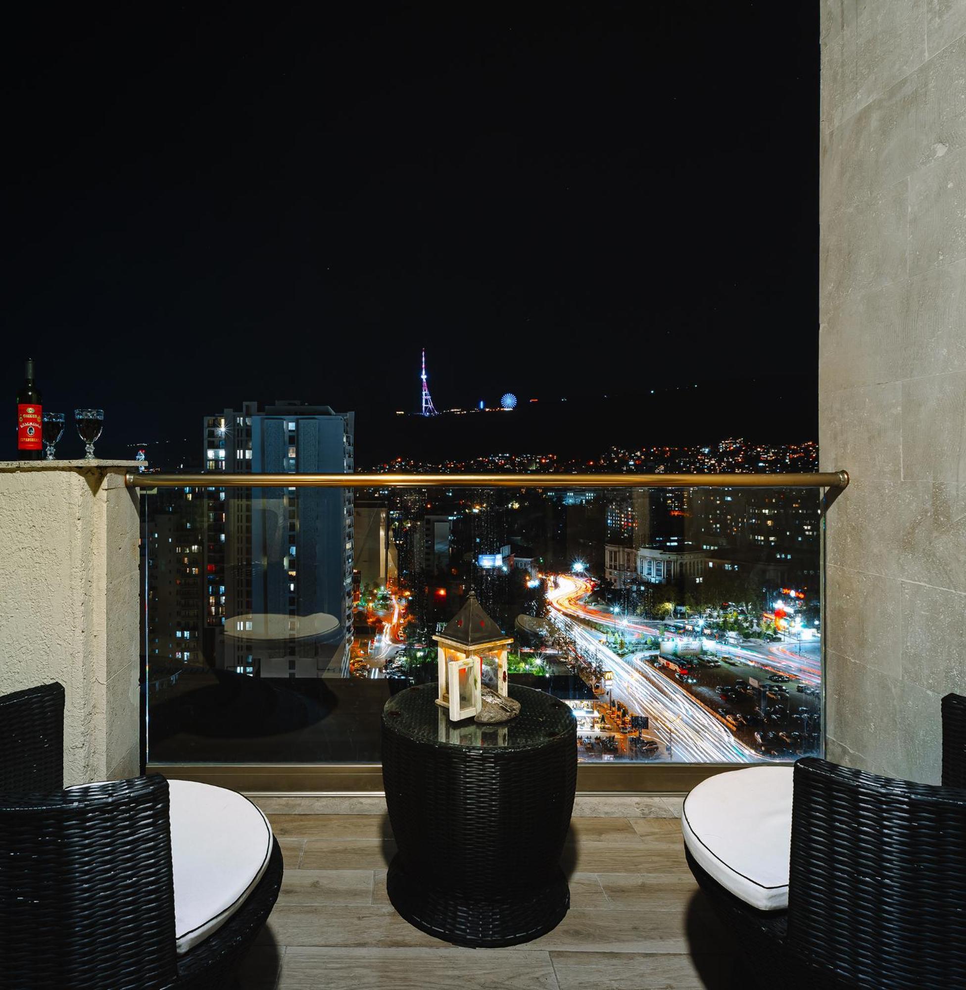 Hotel Sky Station 트빌리시 외부 사진
