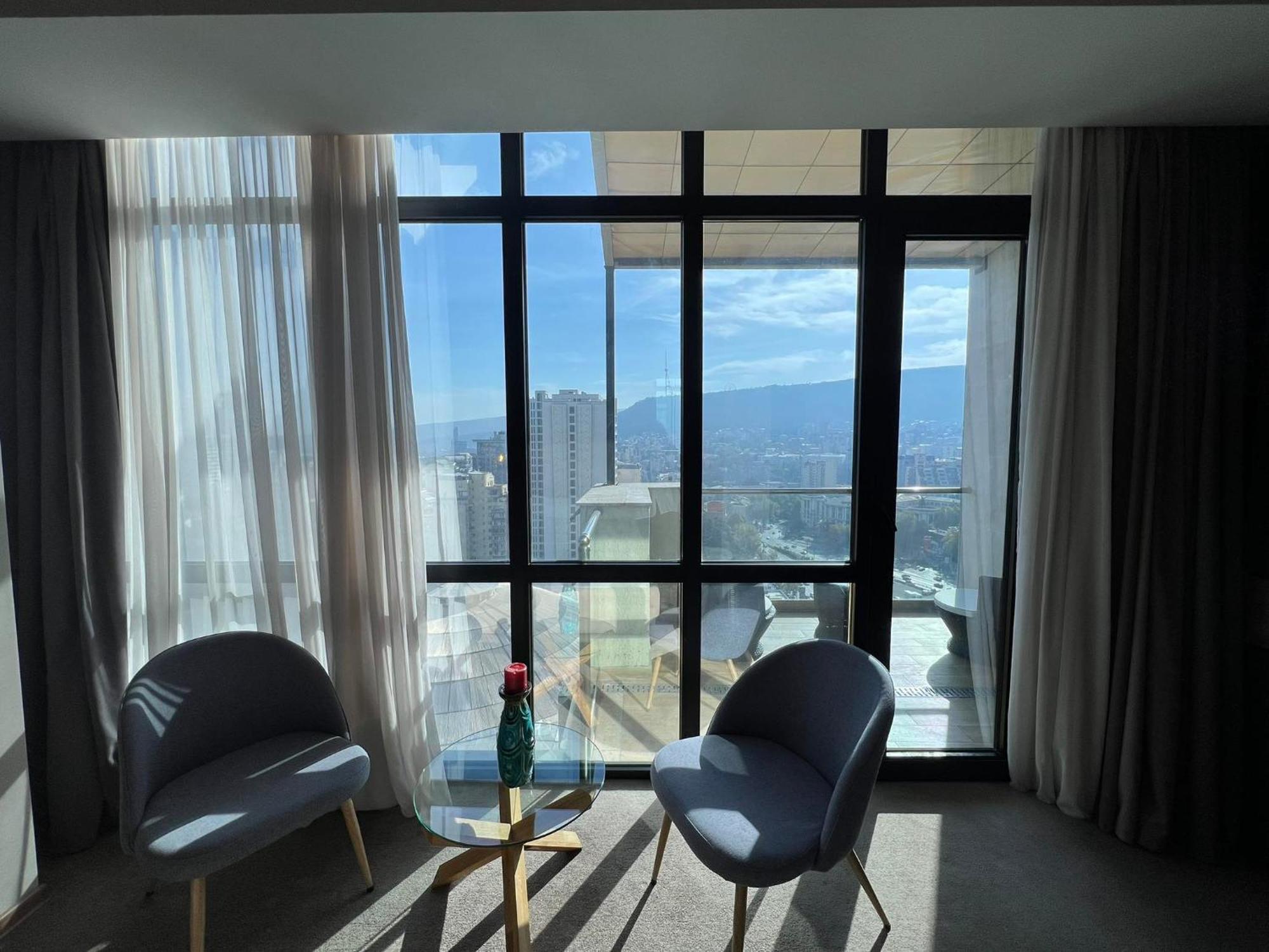 Hotel Sky Station 트빌리시 외부 사진